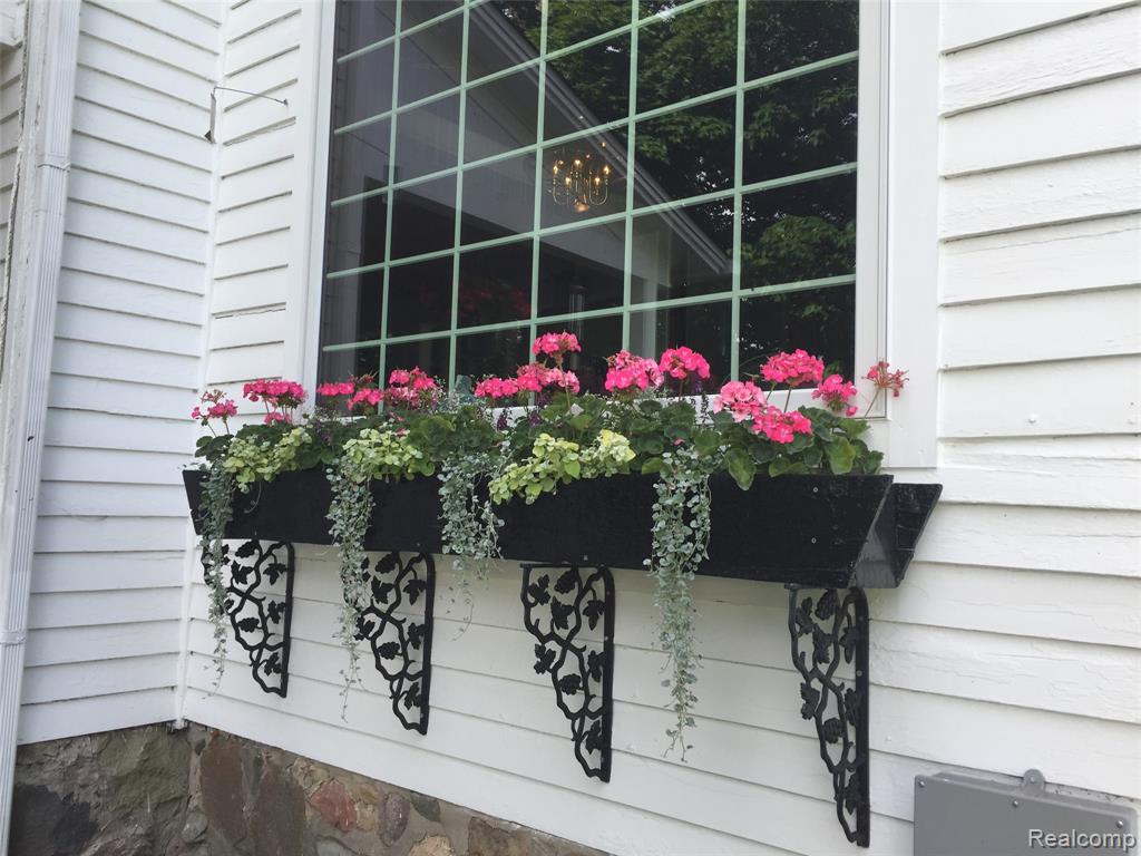 main property photo 61