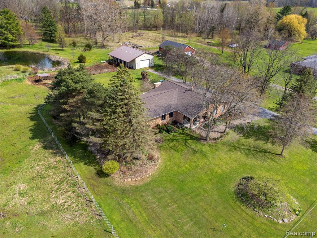 main property photo 74