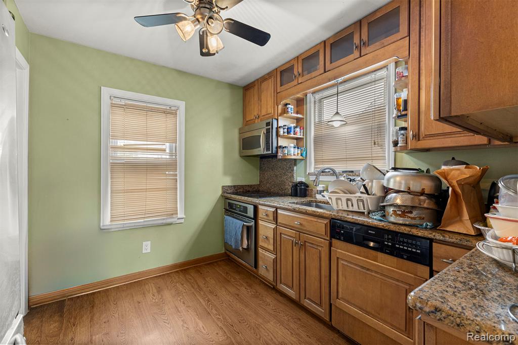property viewer photo 11