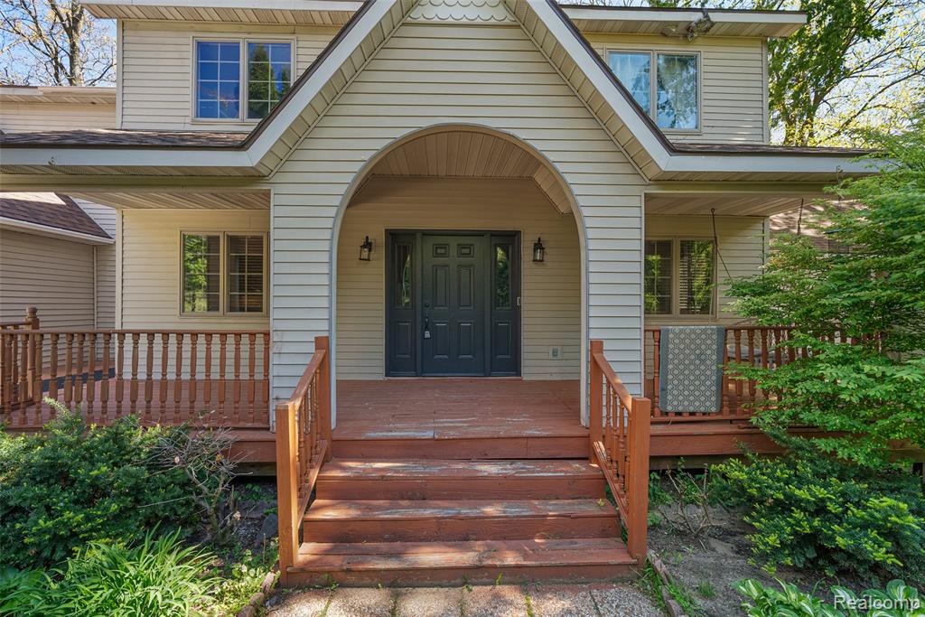 main property photo 40