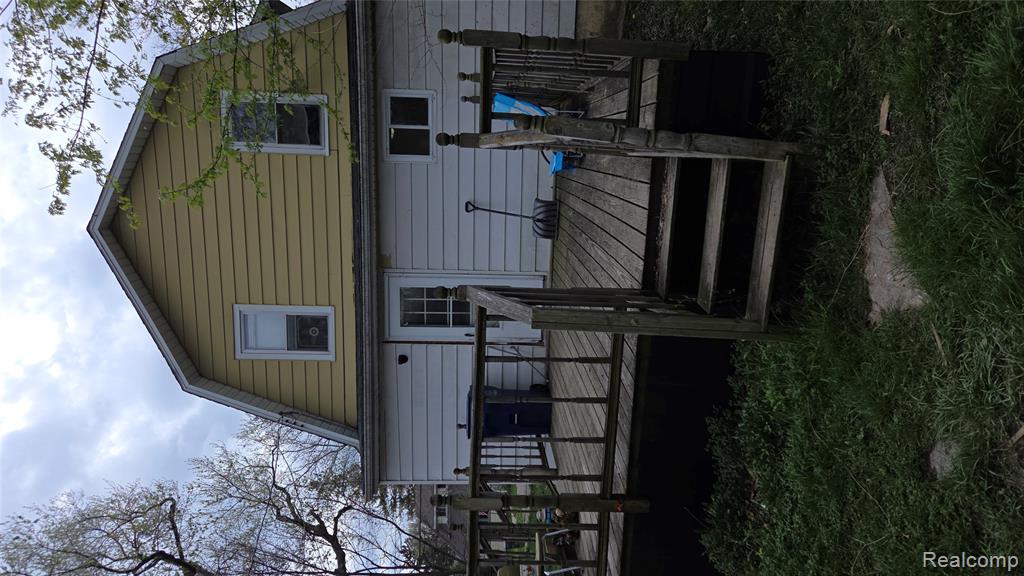 main property photo 20