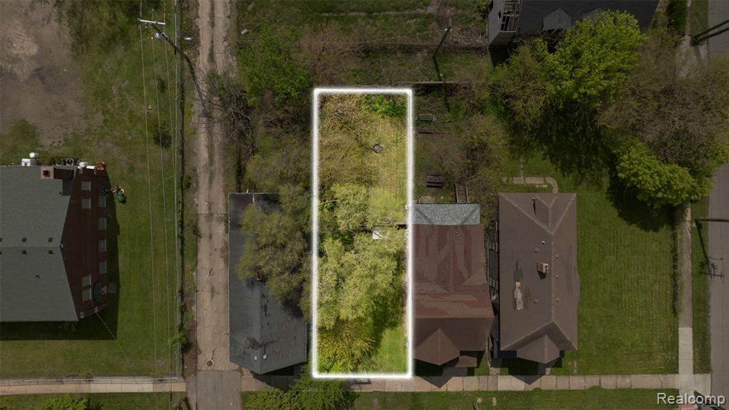 main property photo 3