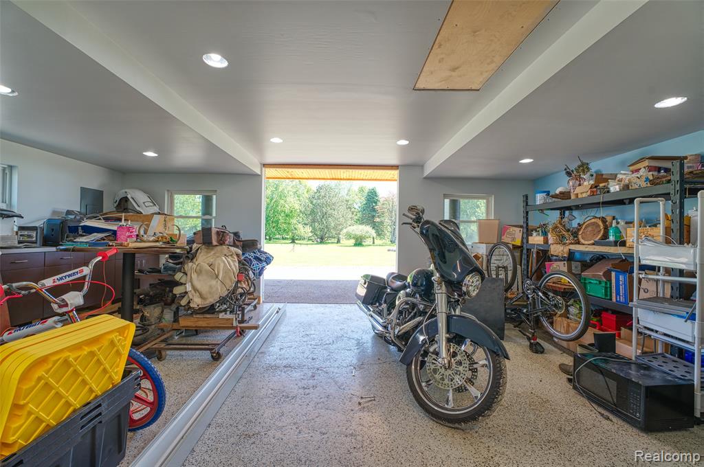 property viewer photo 48