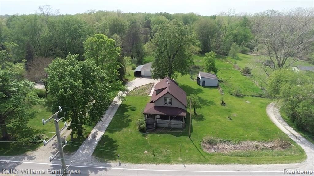 main property photo 36