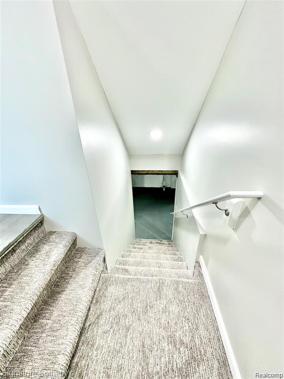 main property photo 68