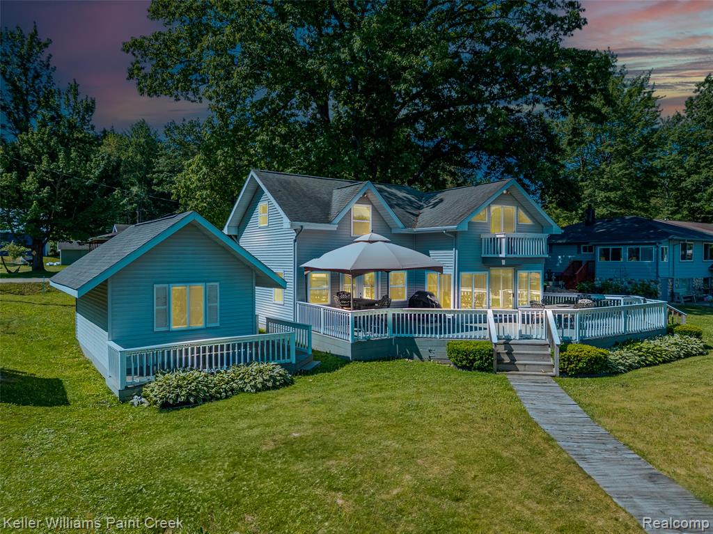 main property photo 67