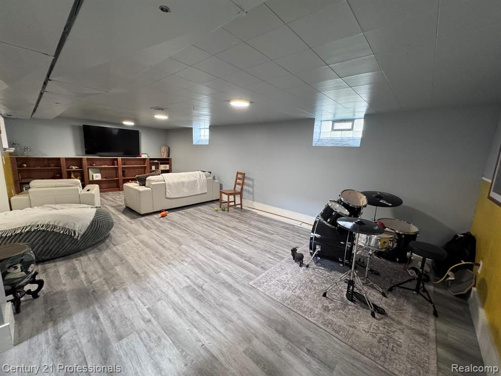 property viewer photo 22