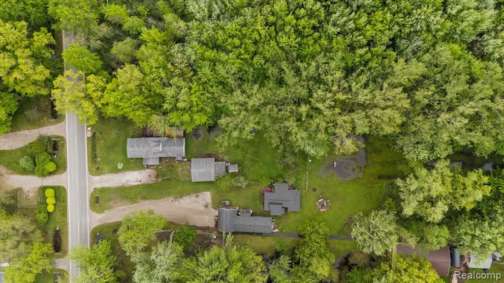 main property photo 46