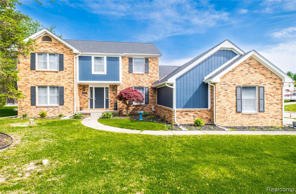 main property photo 41