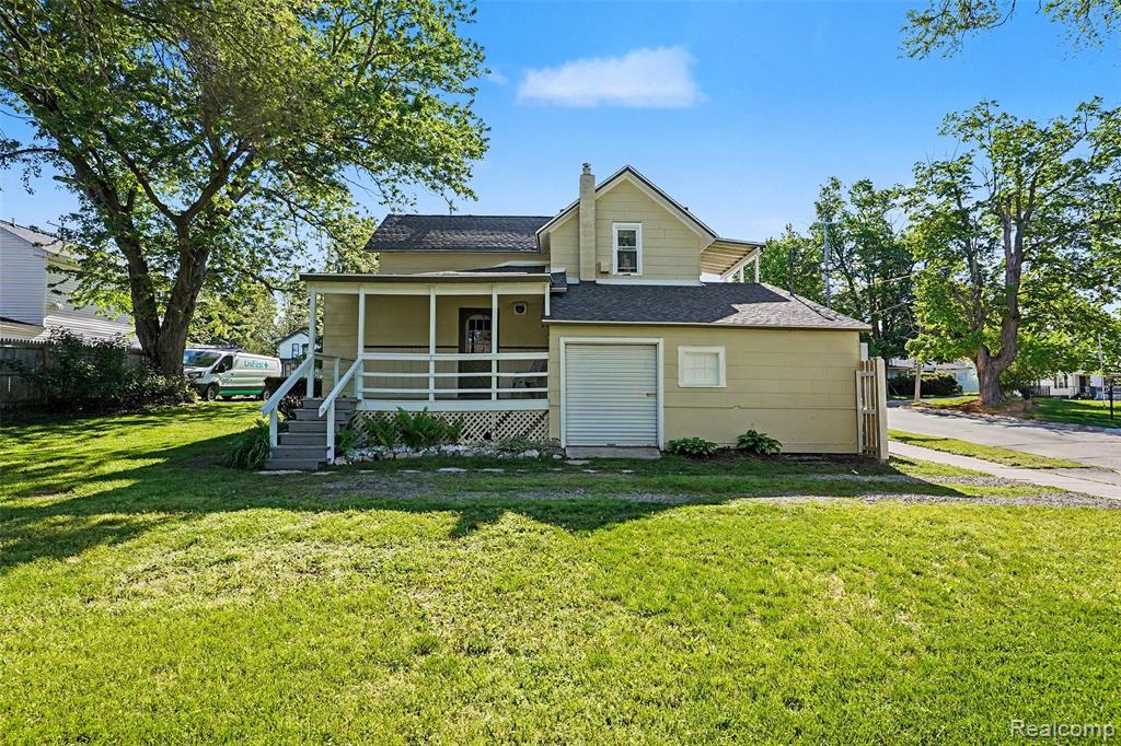 main property photo 17