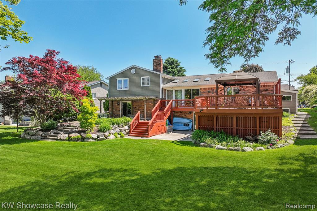 main property photo 42