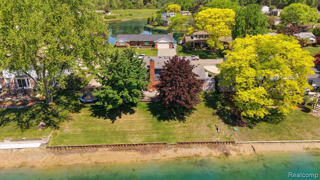main property photo 51