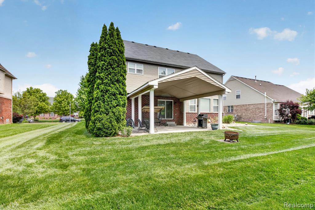 main property photo 51