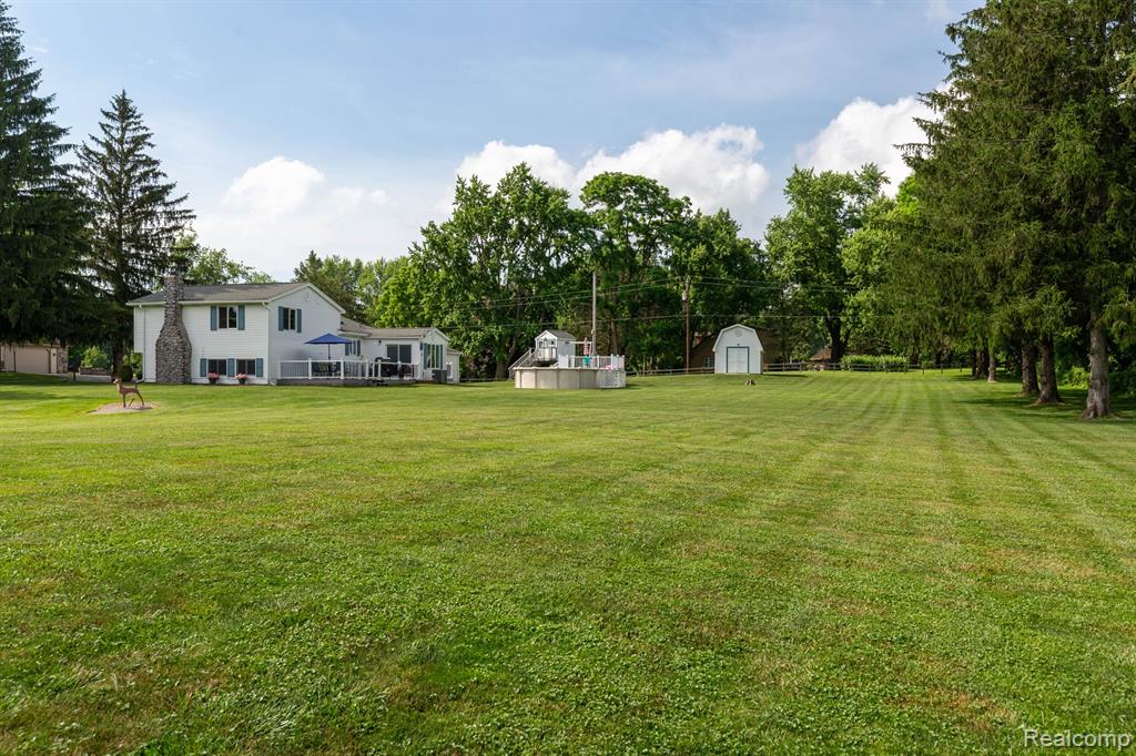 main property photo 45