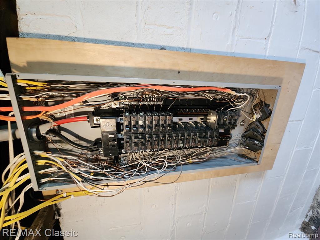main property photo 22