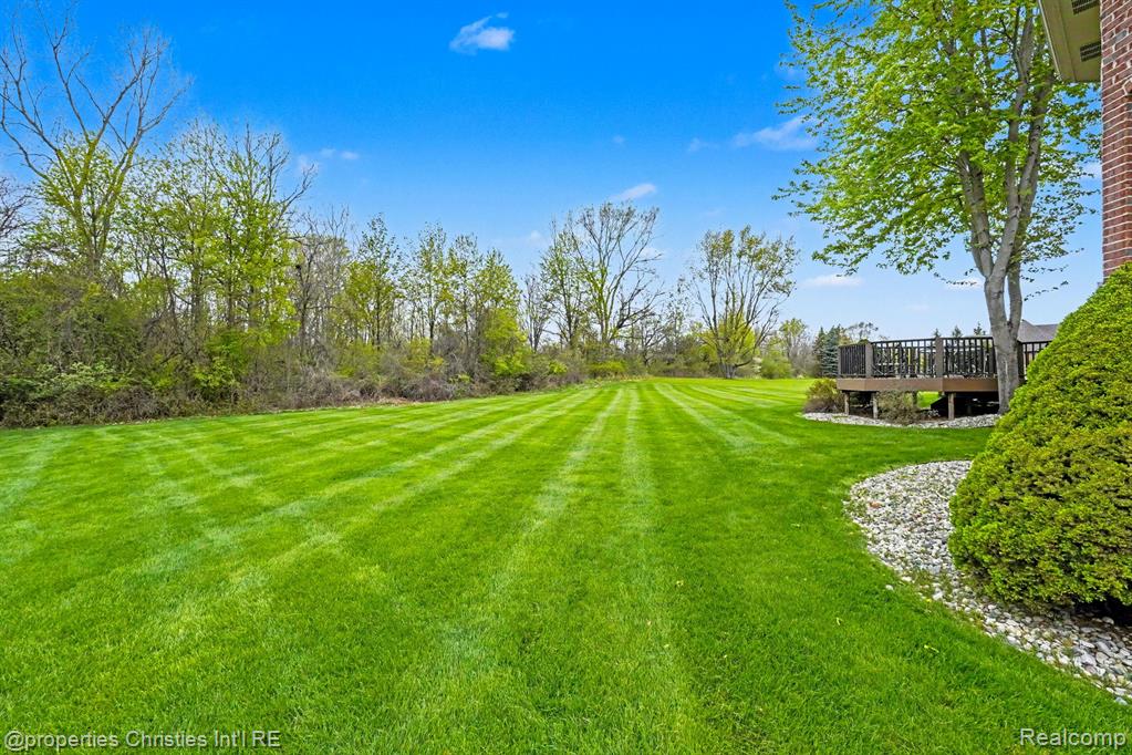 main property photo 49