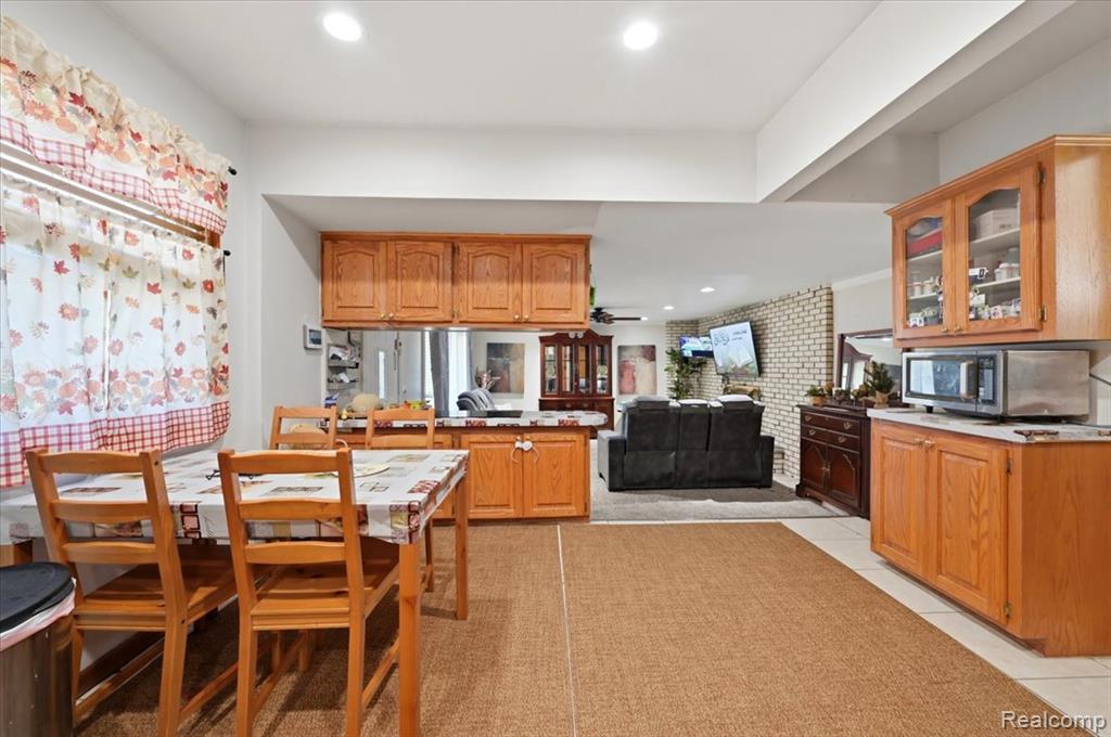 property viewer photo 12