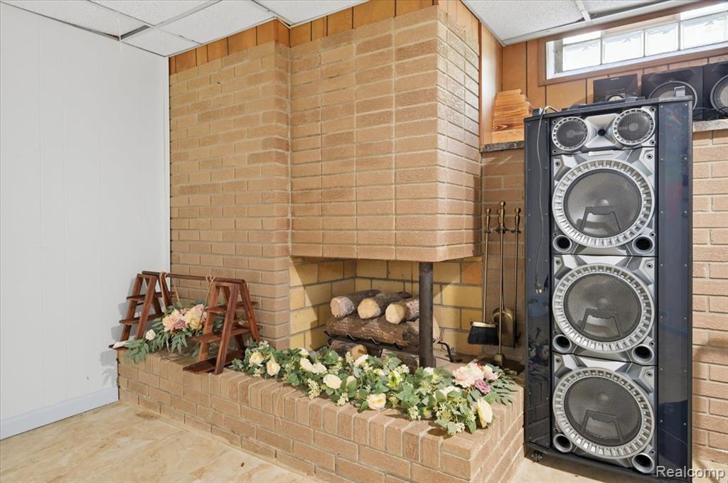 property viewer photo 23