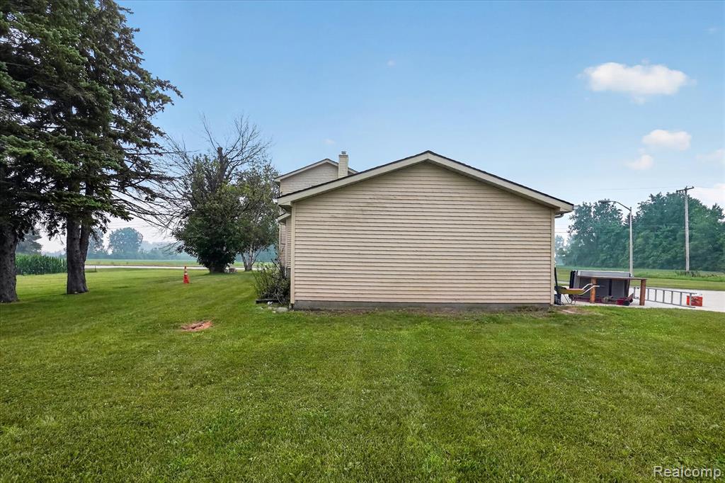 main property photo 45