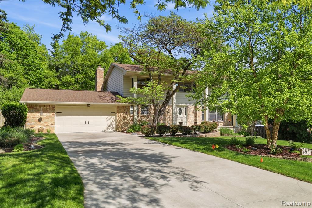 main property photo 76