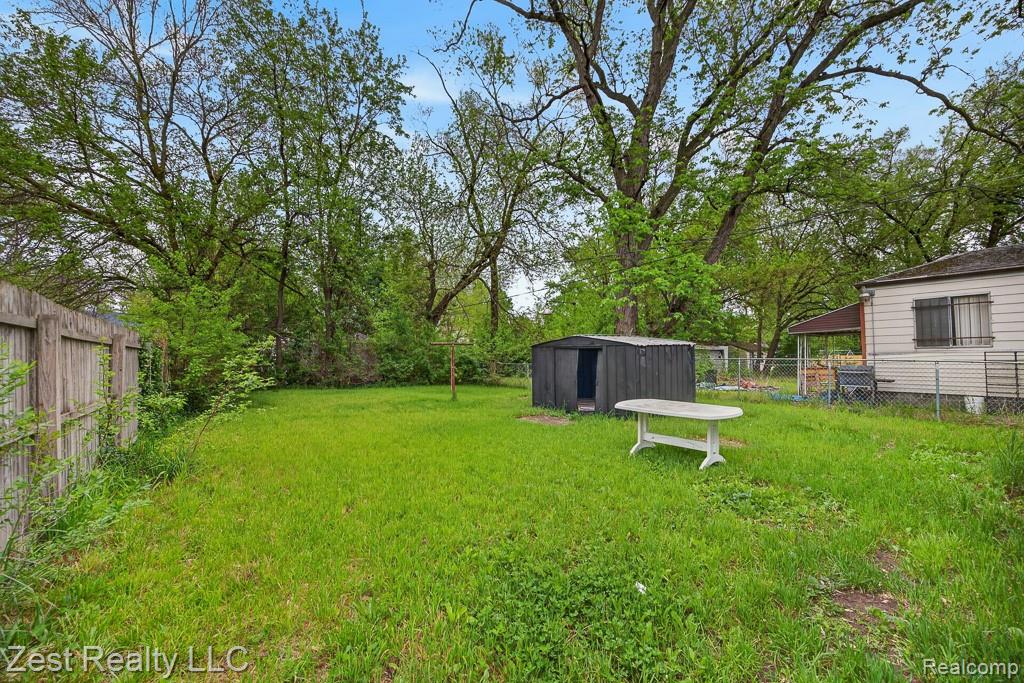 main property photo 15