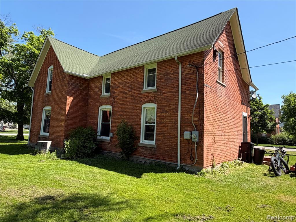 main property photo 4
