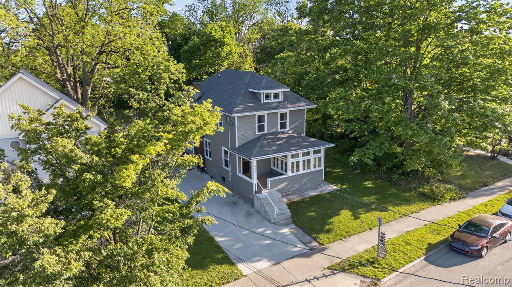 main property photo 48