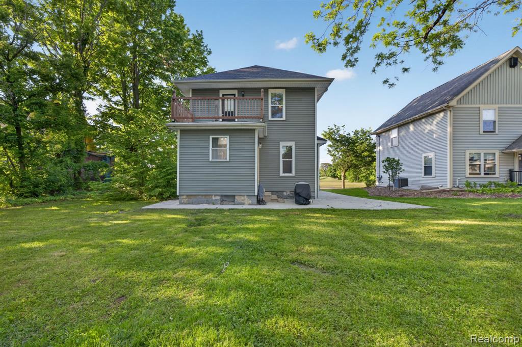 main property photo 5