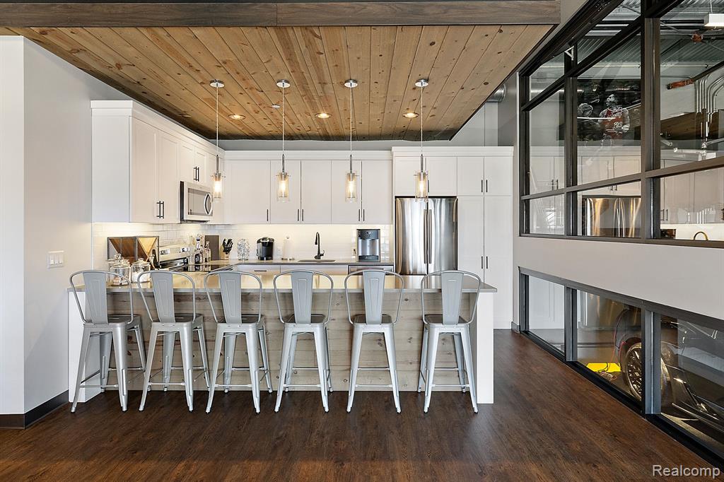 property viewer photo 12