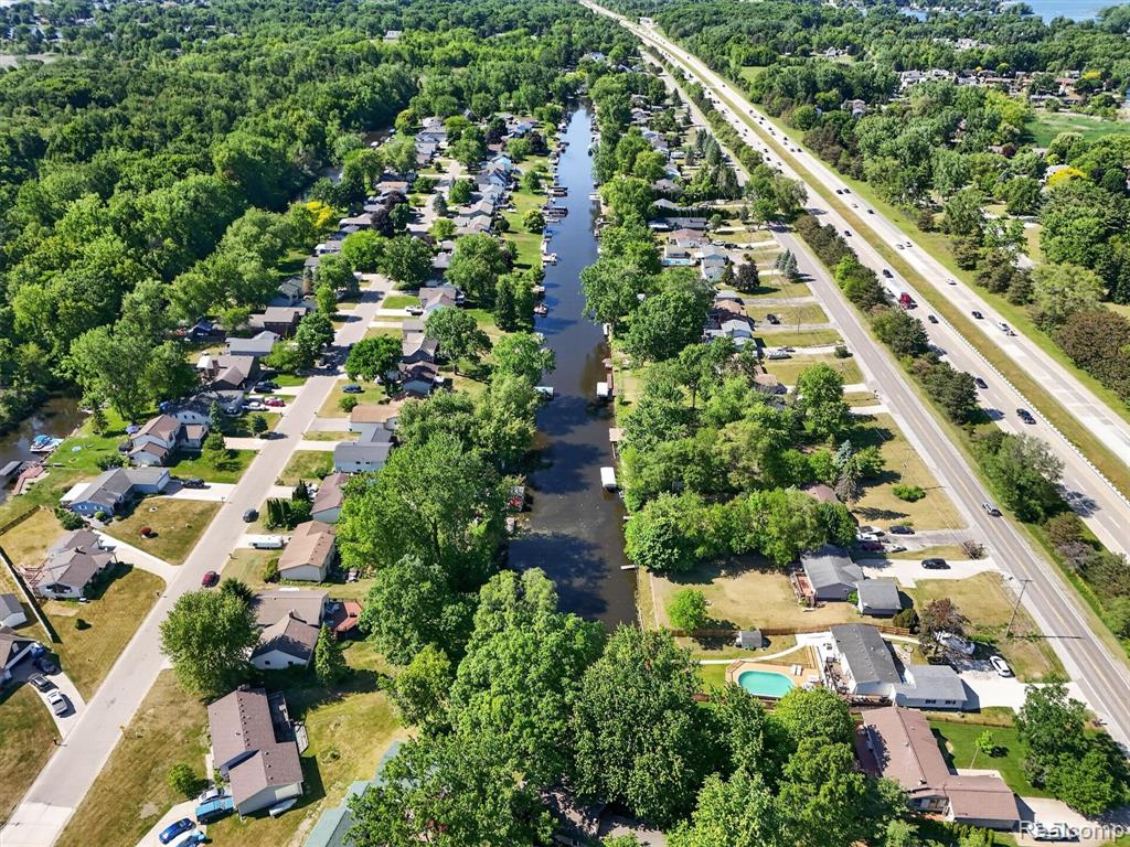 main property photo 63