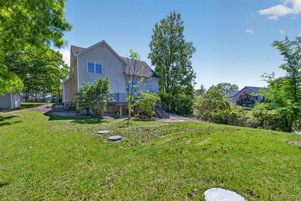 main property photo 10