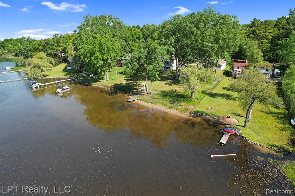 property viewer photo 17