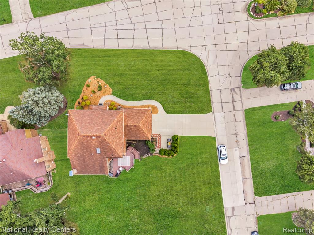 main property photo 57