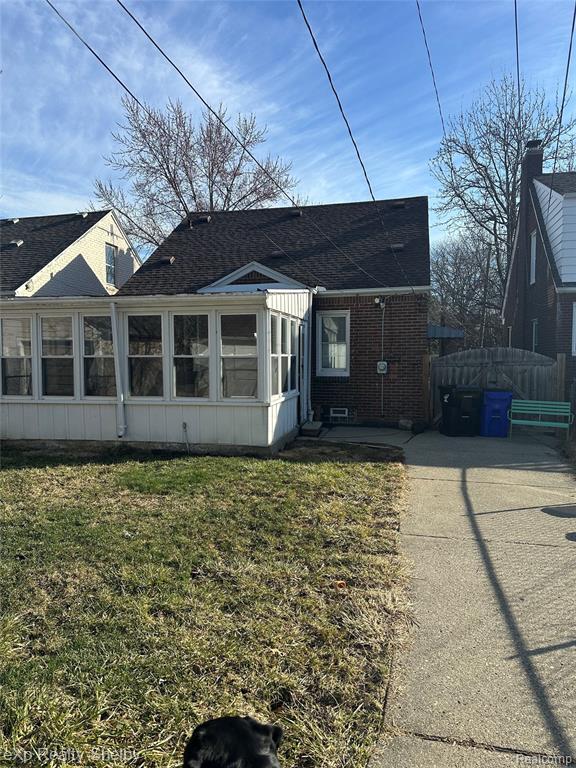 main property photo 8