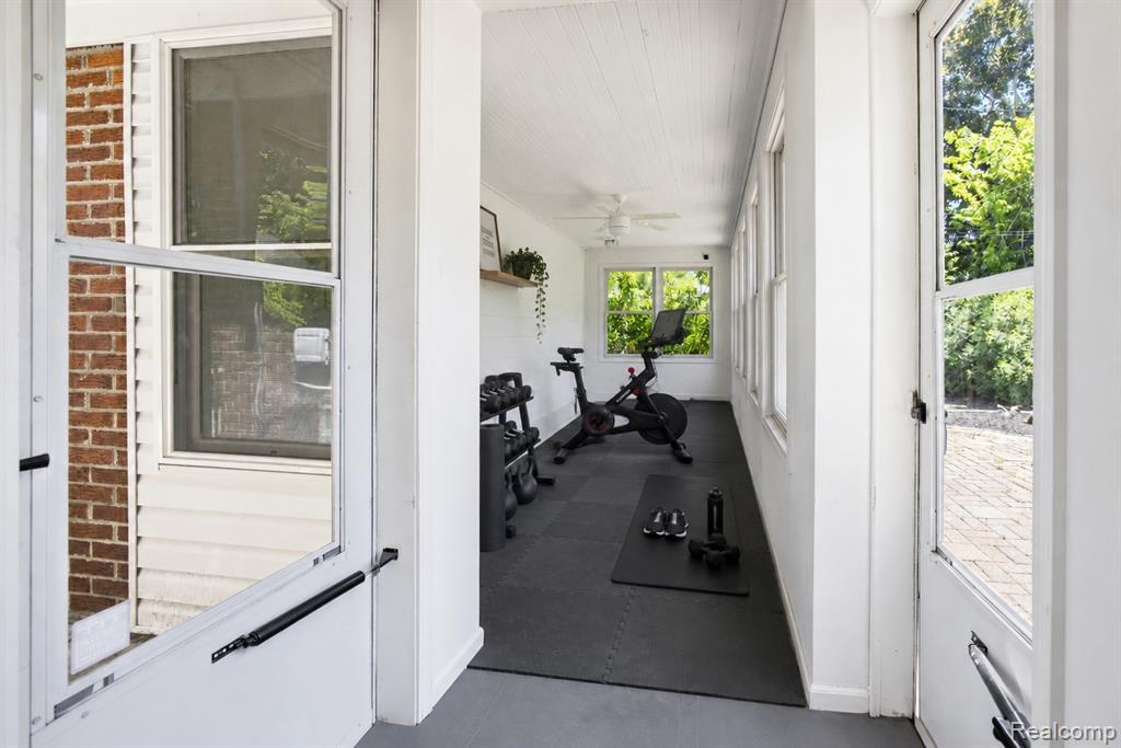property viewer photo 13