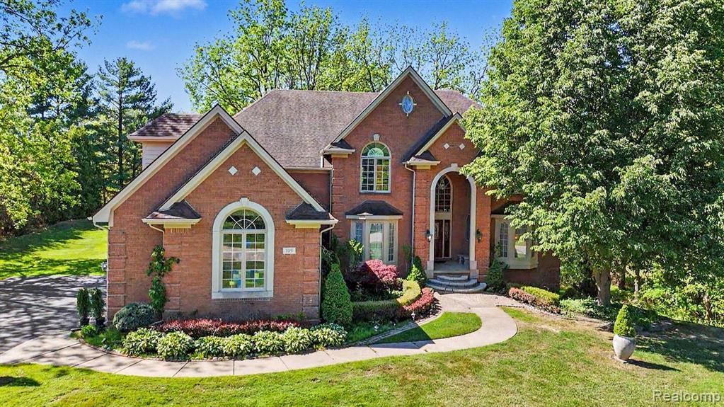 main property photo 48