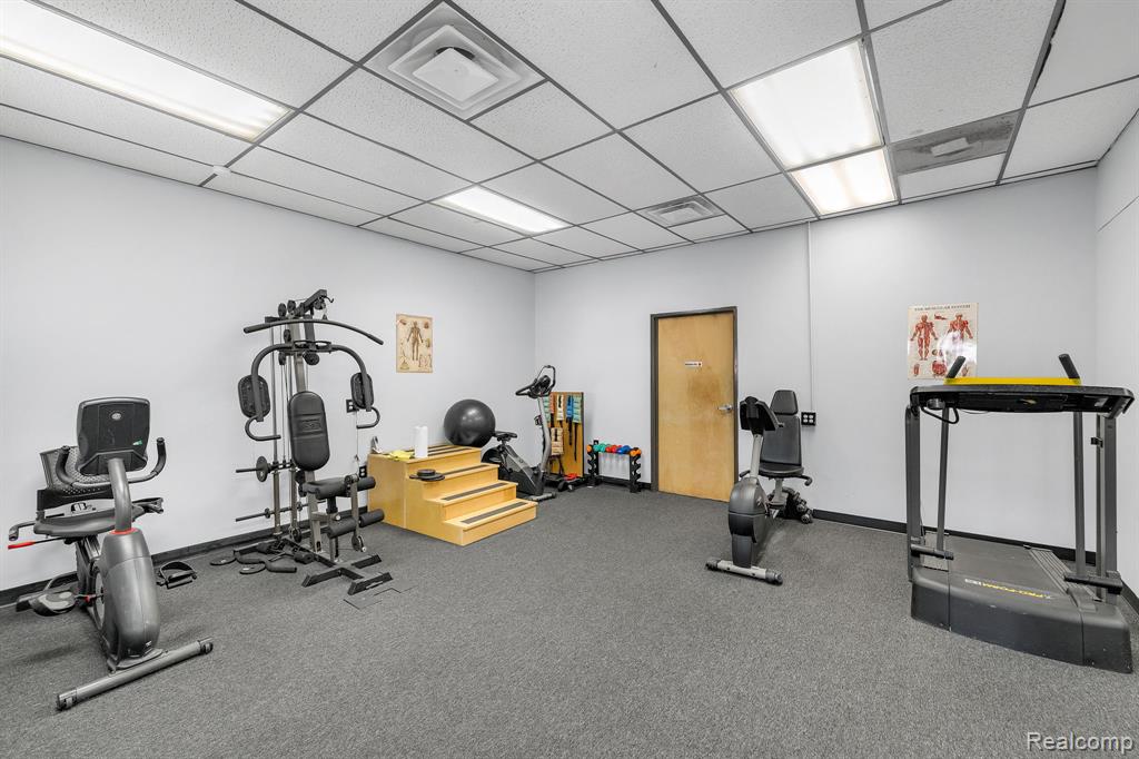 main property photo 17