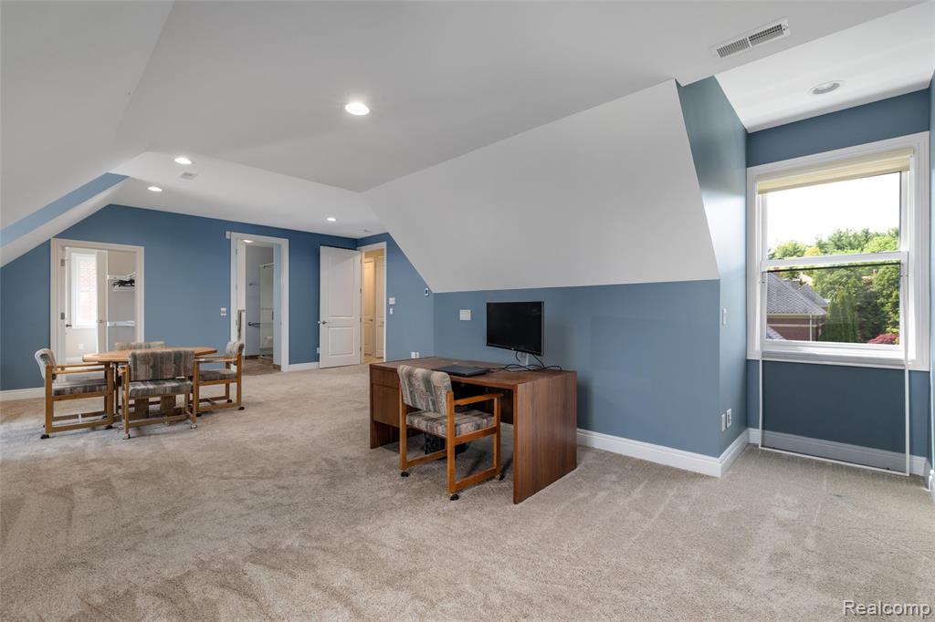 main property photo 71