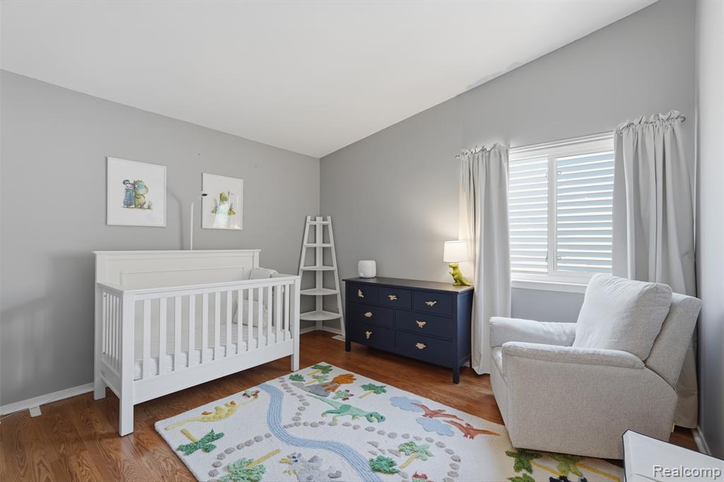 property viewer photo 28