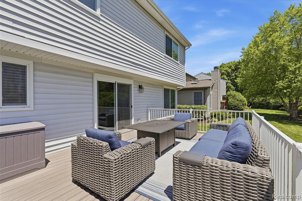 property viewer photo 4