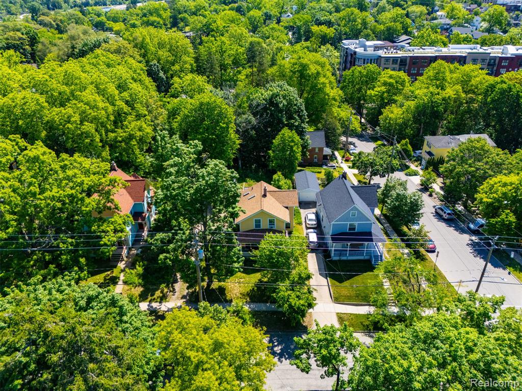 property viewer photo 16