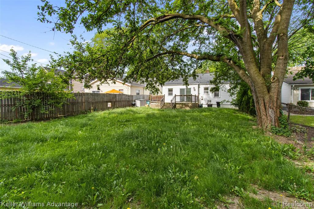 main property photo 26