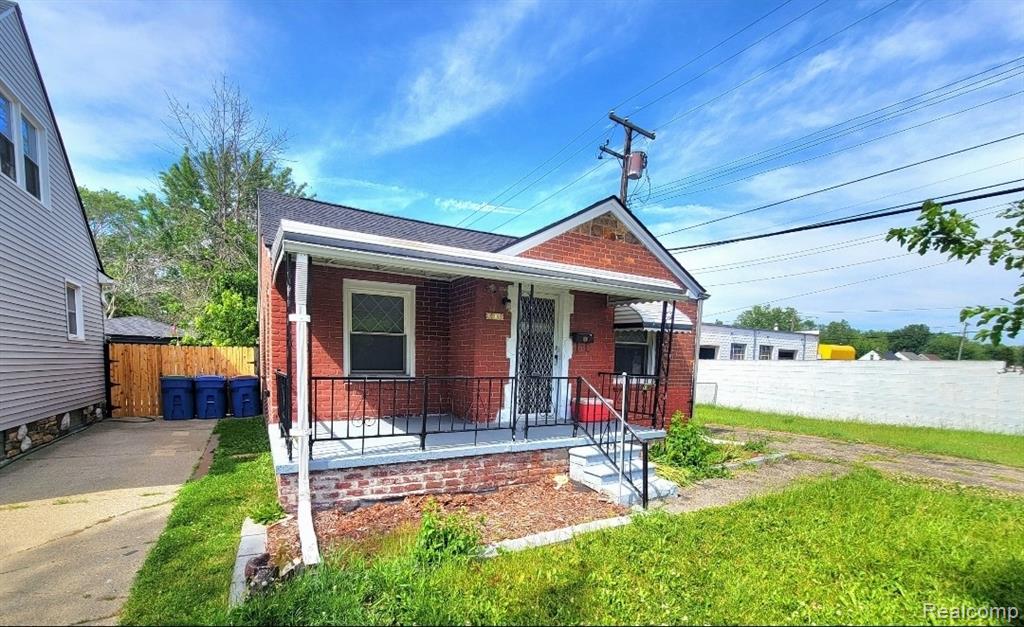 main property photo 2