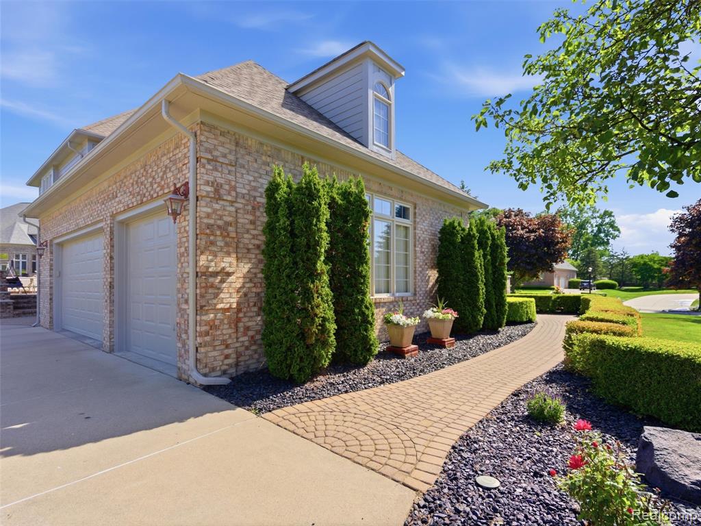 main property photo 83