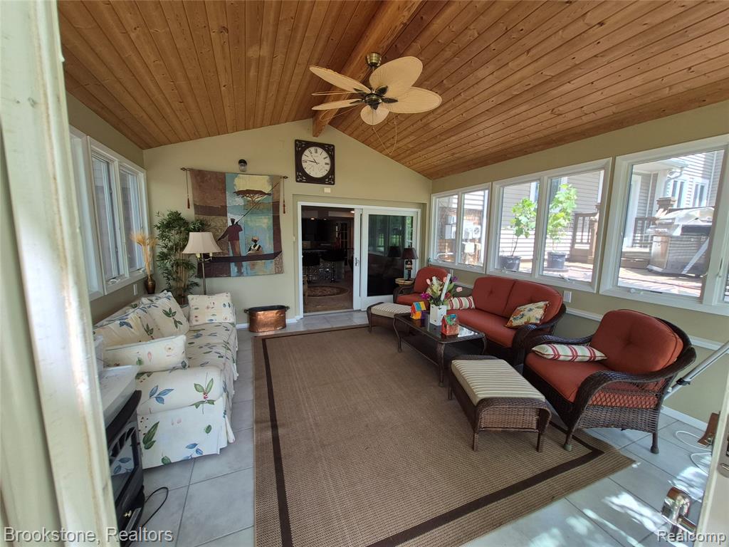 main property photo 65