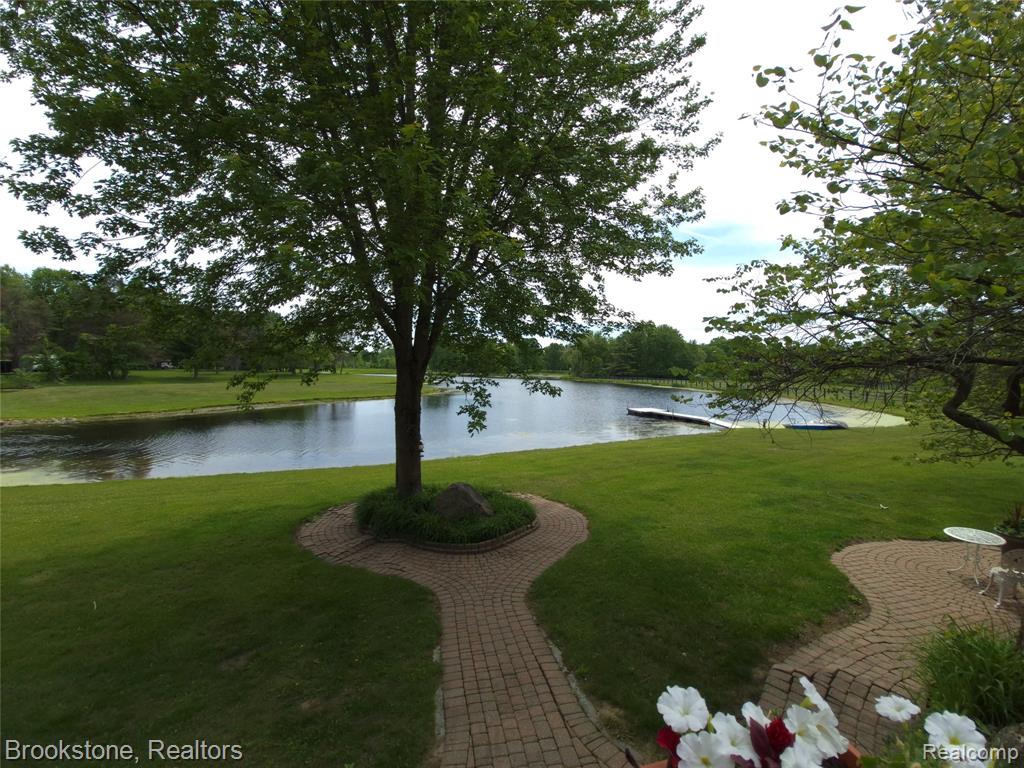 main property photo 79