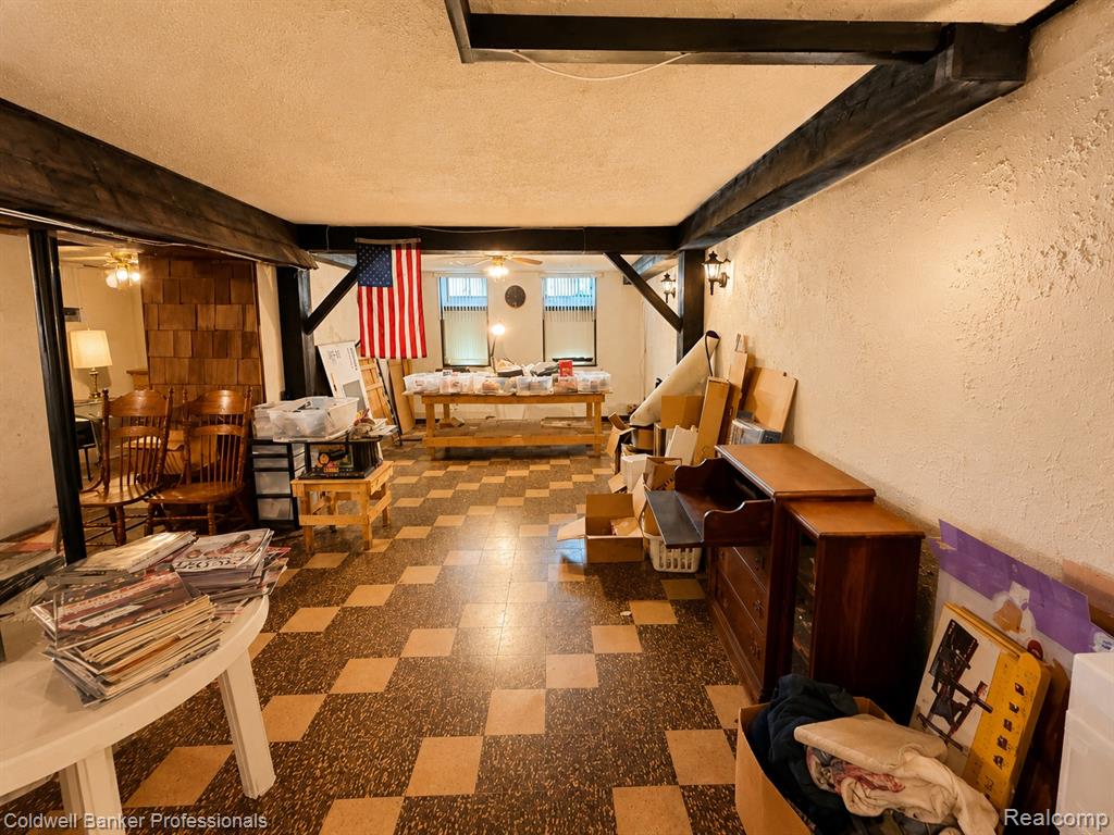 main property photo 47