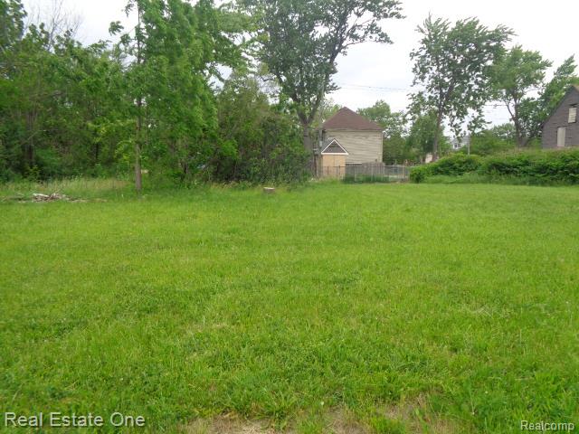main property photo 13