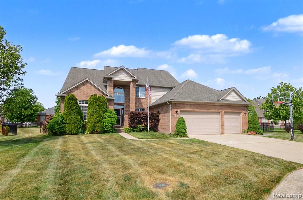 main property photo 4