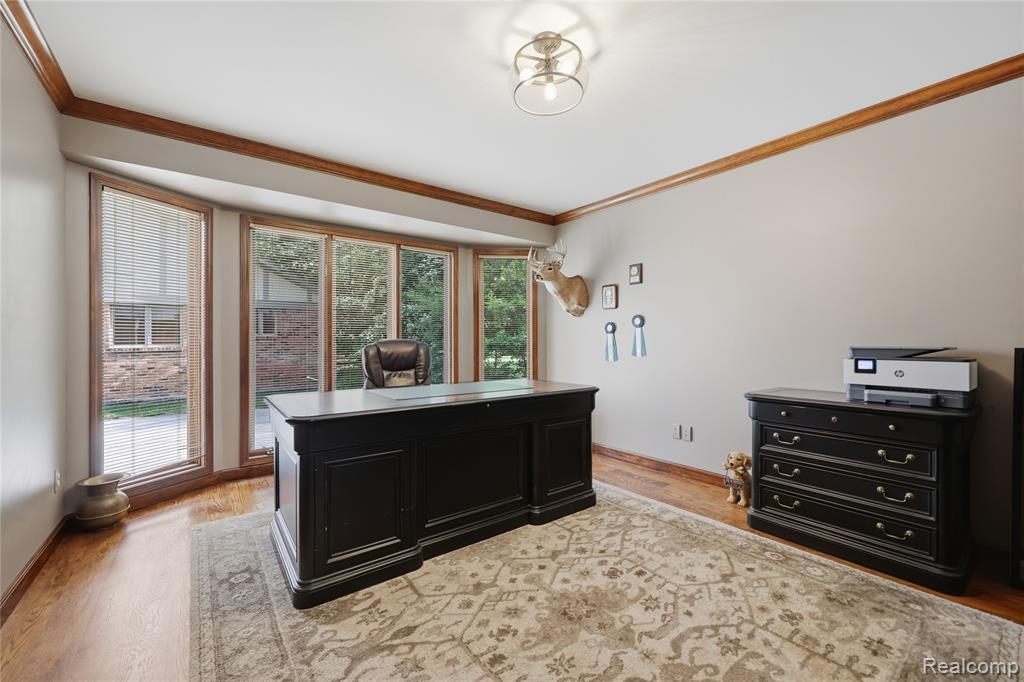 main property photo 22